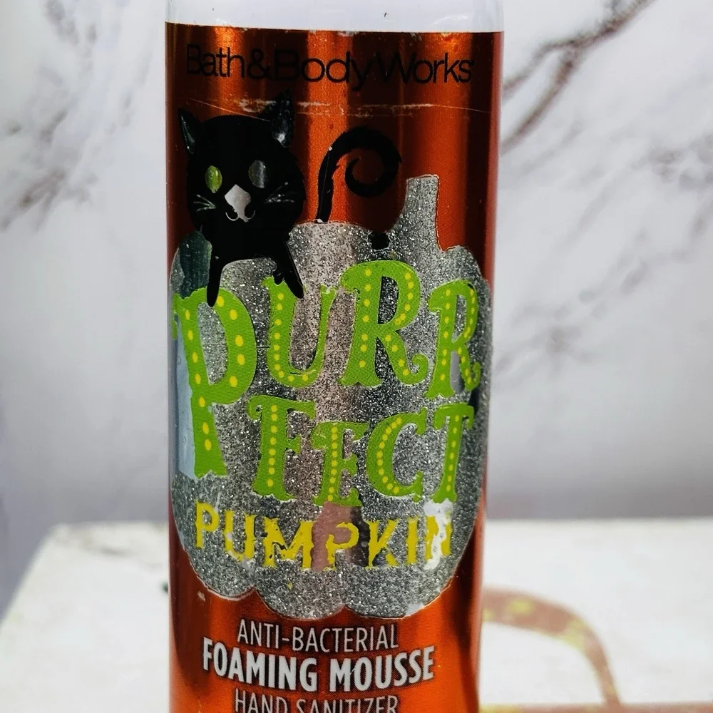 Bath & Body Works bath body